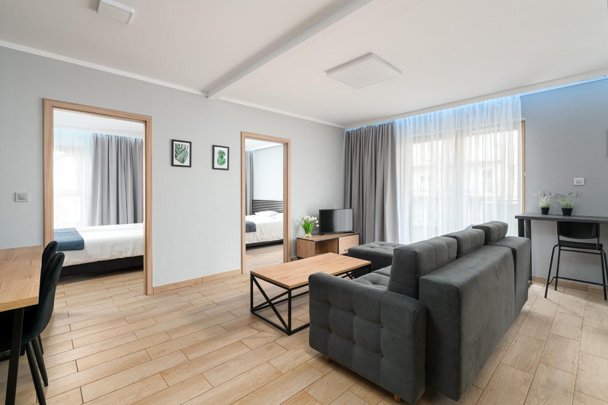 Hubska Apartments Вроцлав Екстериор снимка