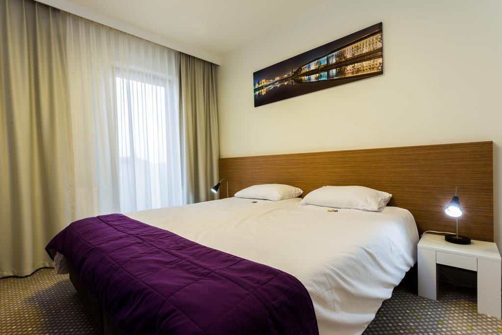 Hubska Apartments Вроцлав Екстериор снимка